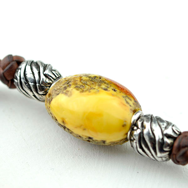 Baltic amber and leather double bracelet