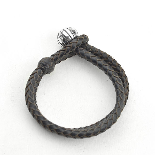 Silver and leather bracelet